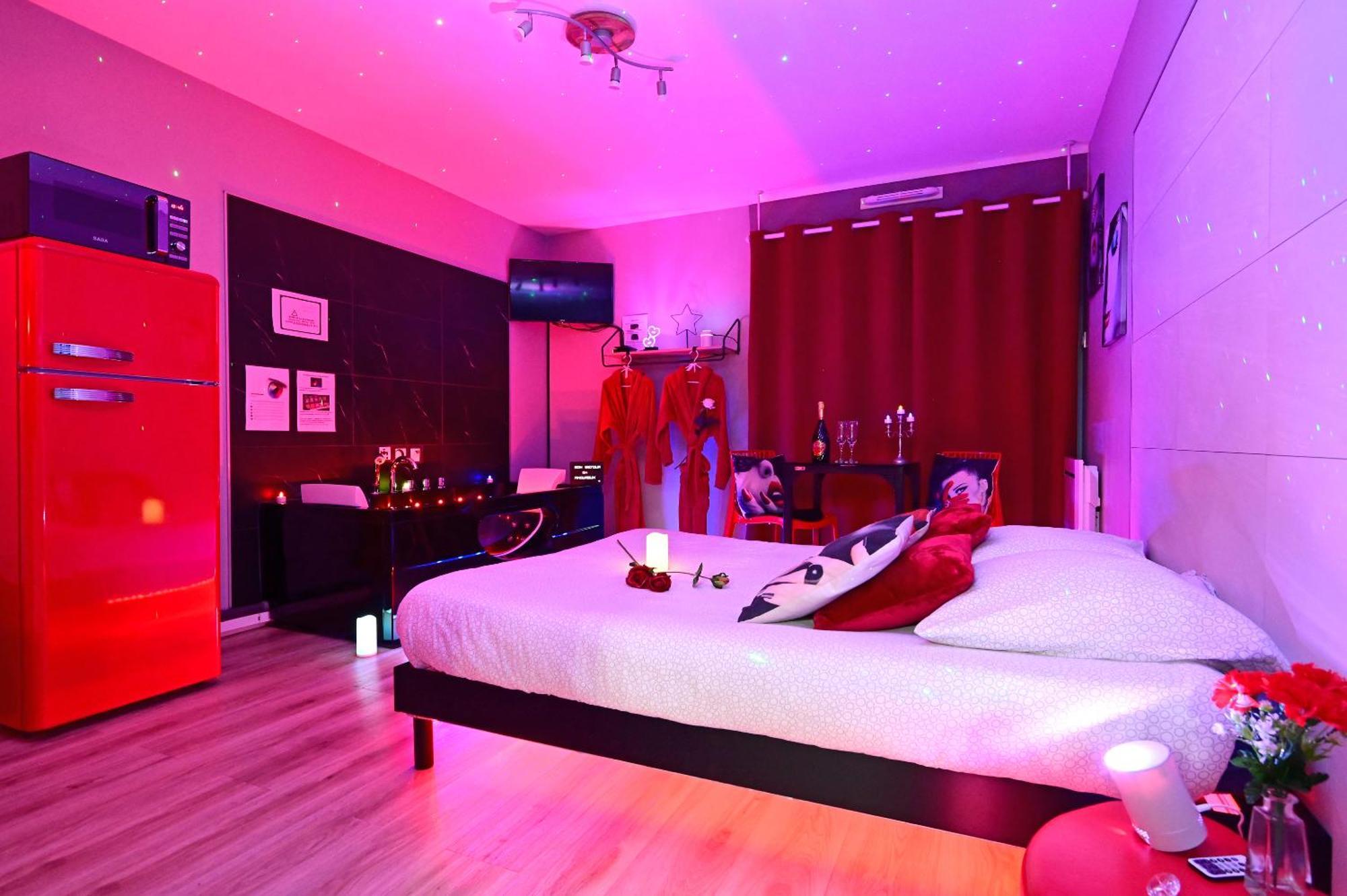 Grand Studio BISCARROSSE PLAGE Une nuit A 2 avec Sauna Luxe, Balnéo, Océan rien que pour vous Exterior foto